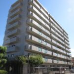 サーパス吉方（中古マンション）